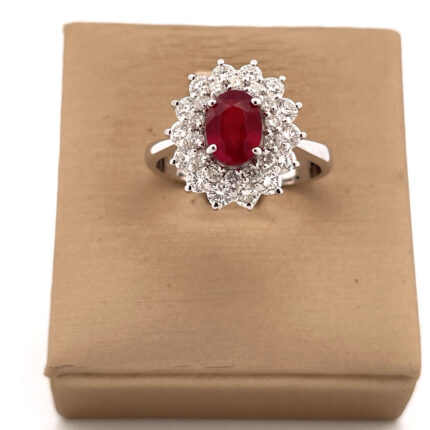 anello rubino naturale gioielleria montagnani roma